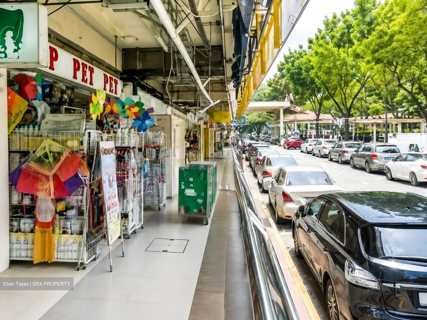 Boon Lay Shopping Centre (D22), Retail #602216291